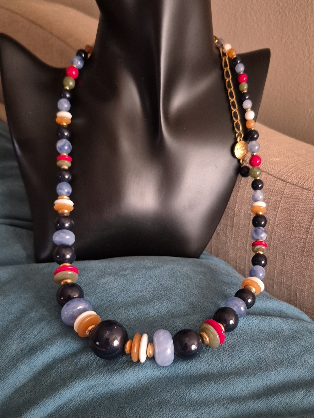 Vintage Liz Claiborne Graduated Beaded Multicolor Blue